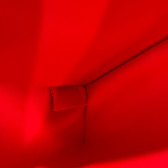 Christian Louboutin Logo Embossed Chain Strap Shoulder Bag (JB1365) - Picture 11 of 13